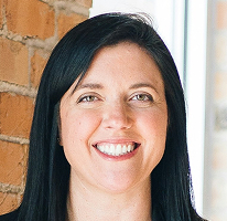 Sophie Hartwell, Leiterin des Kundenservice-Teams, Headshot